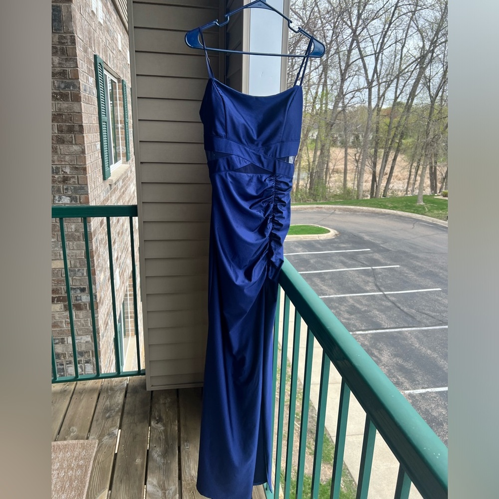 🆕 Emerald Sundae Navy Ruched Cutout Evening Prom Gown Size L - Picture 5 of 11